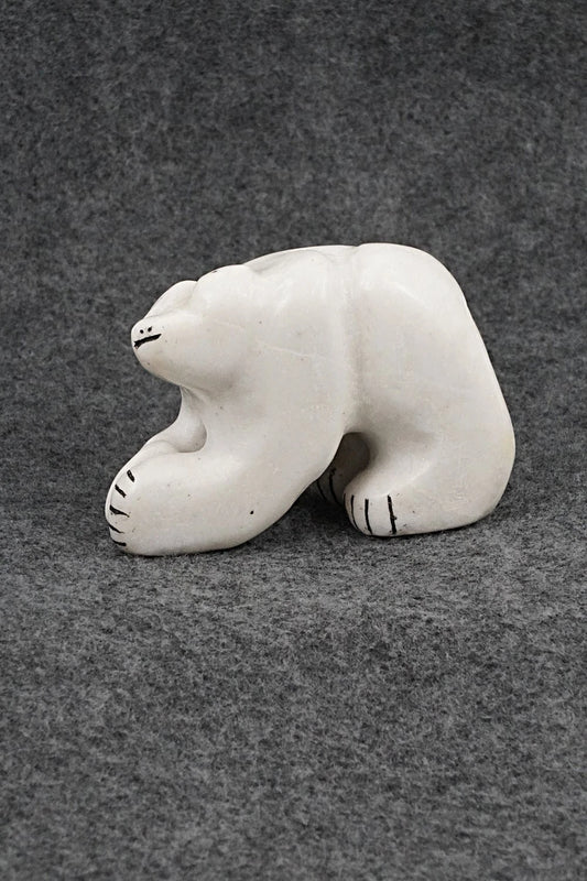 Bear Zuni Fetish Carving - Rick Kallestewa