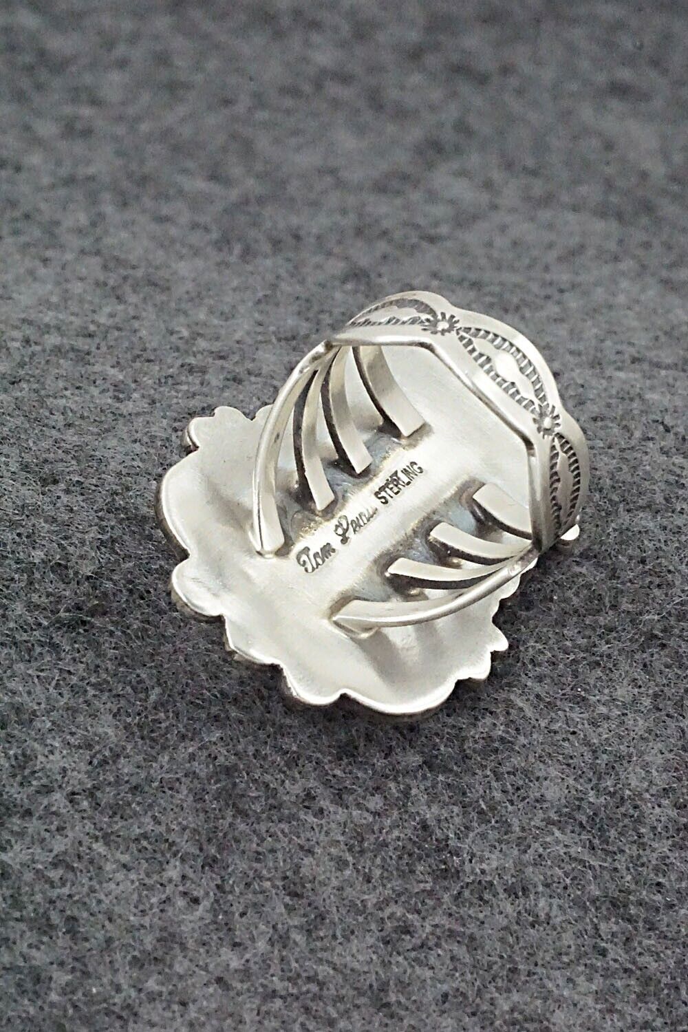 Turquoise & Sterling Silver Ring - Tom Lewis - Size 9