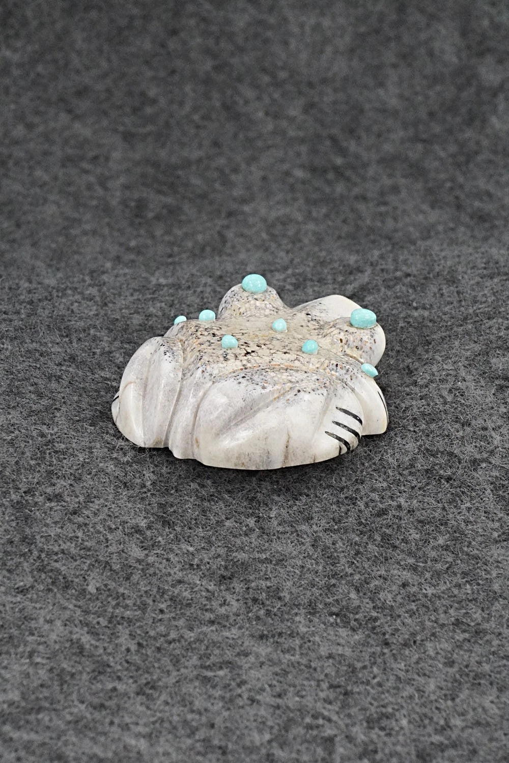 Frog Zuni Fetish Carving - Claudia Peina