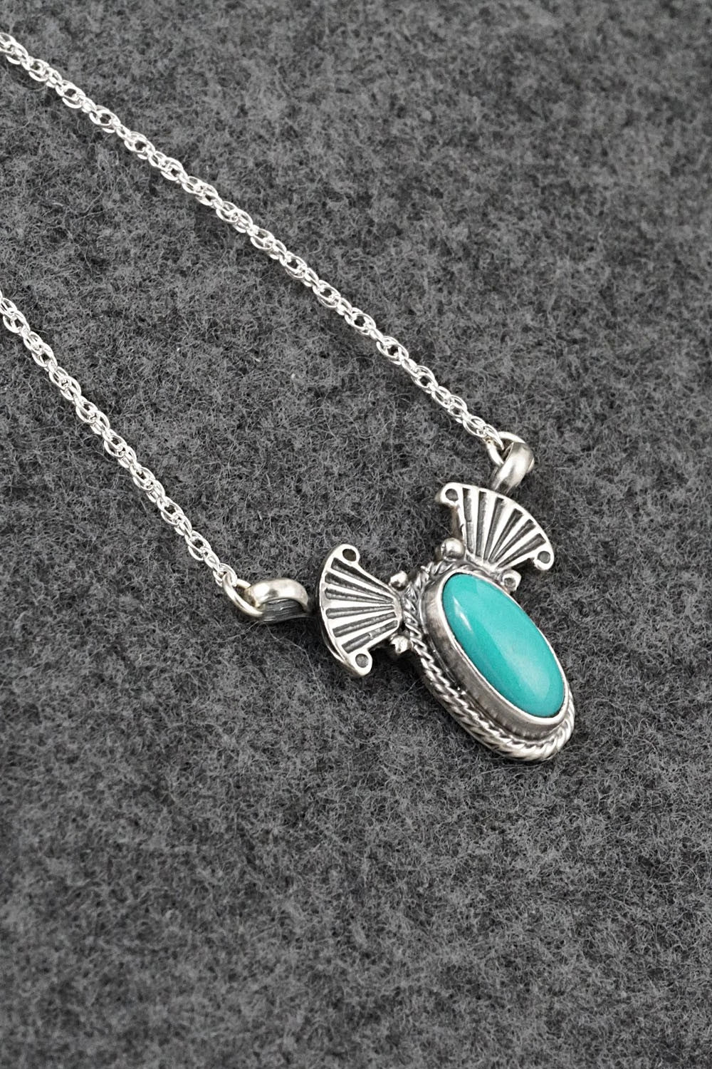 Turquoise & Sterling Silver Necklace - Verley Betone