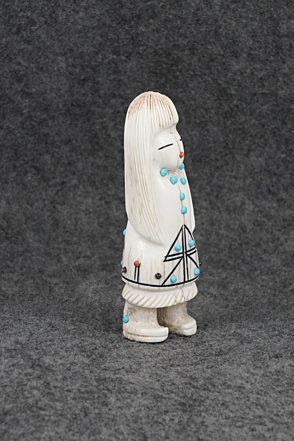 Corn Maiden Zuni Fetish Carving - Claudia Peina
