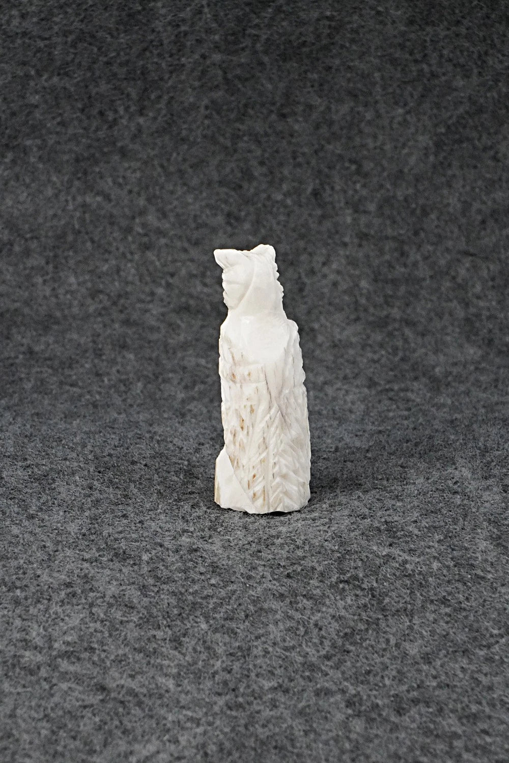 Owl Zuni Fetish Carving - Chris Peina