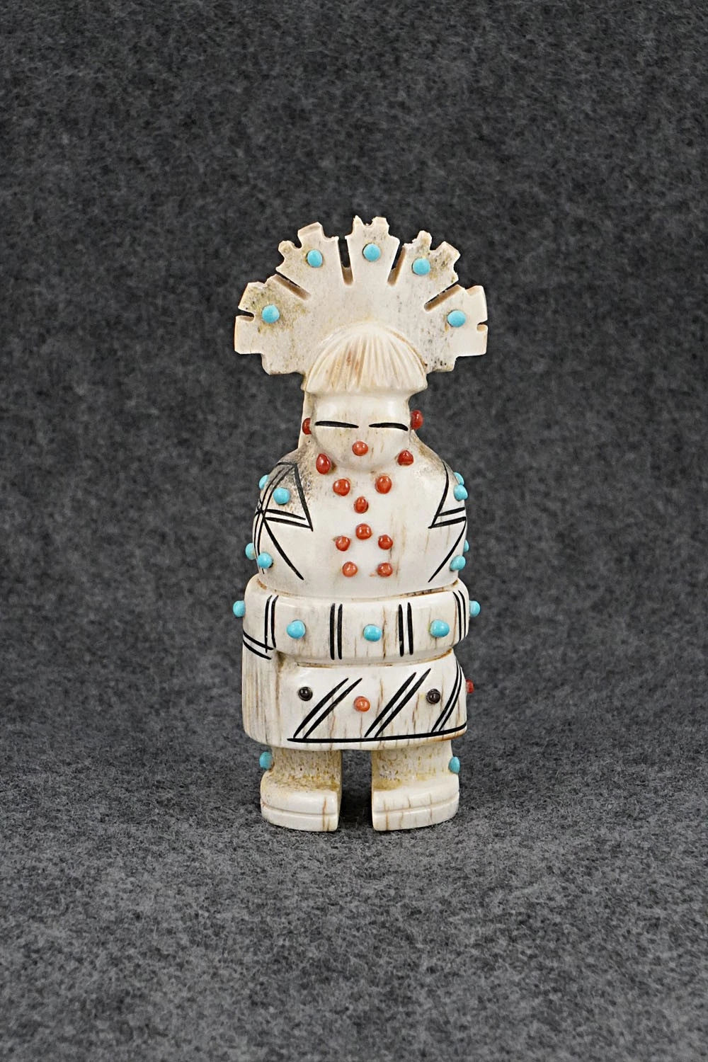 Corn Maiden Zuni Fetish Carving - Claudia Peina