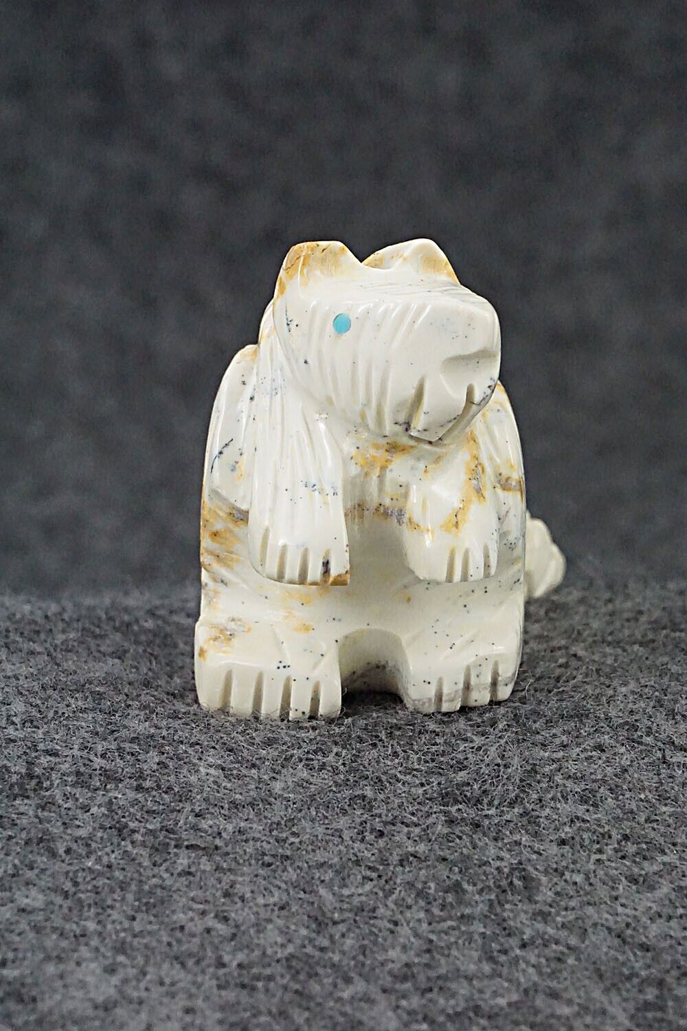 Beaver Zuni Fetish Carving - Gilbert Lonjose