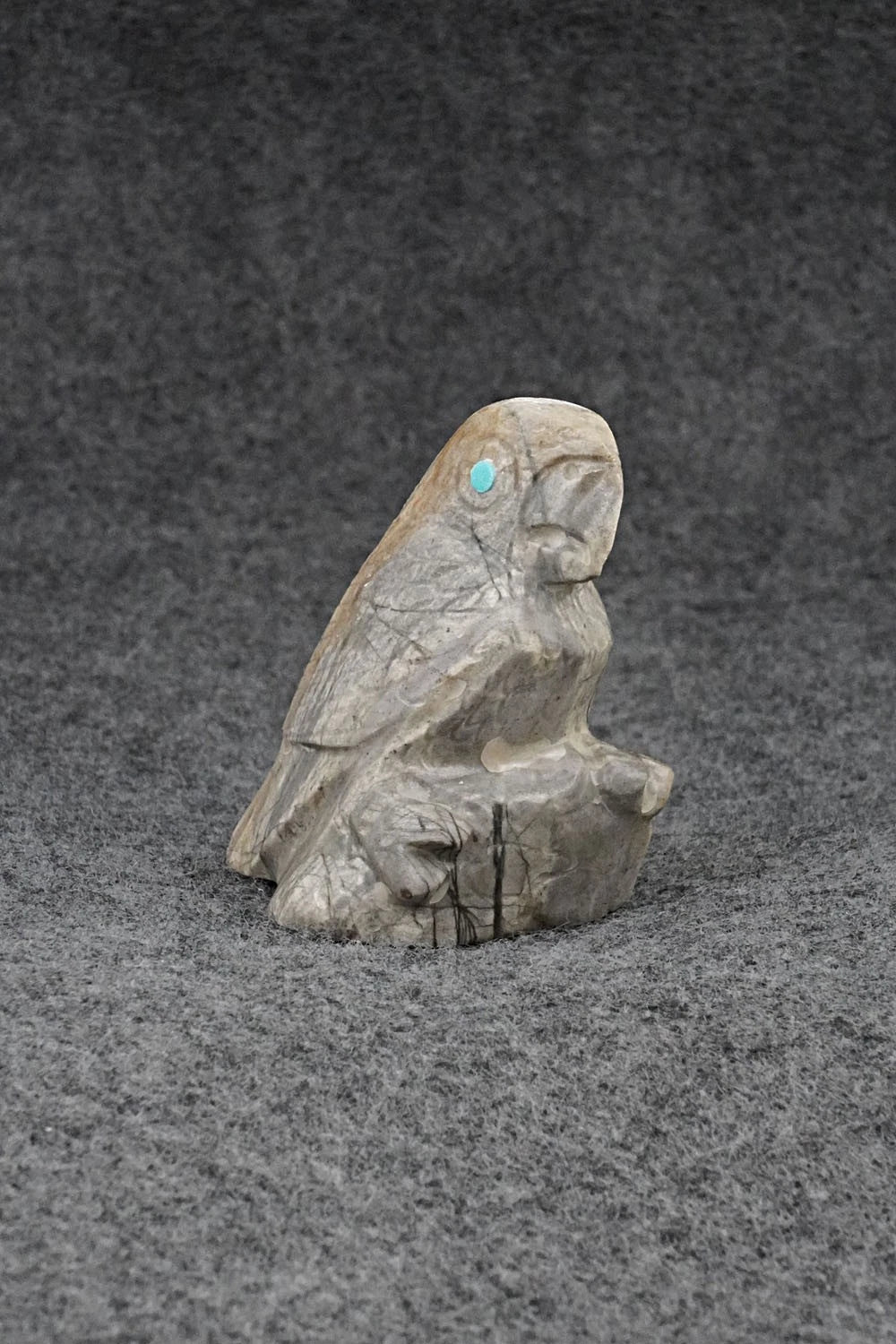 Parrot Zuni Fetish Carving - Michael Coble