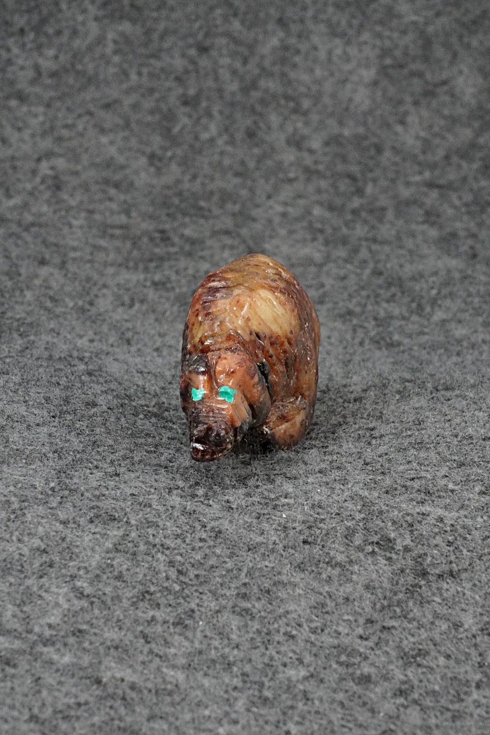 Bear Zuni Fetish Carving - Carl Etsate