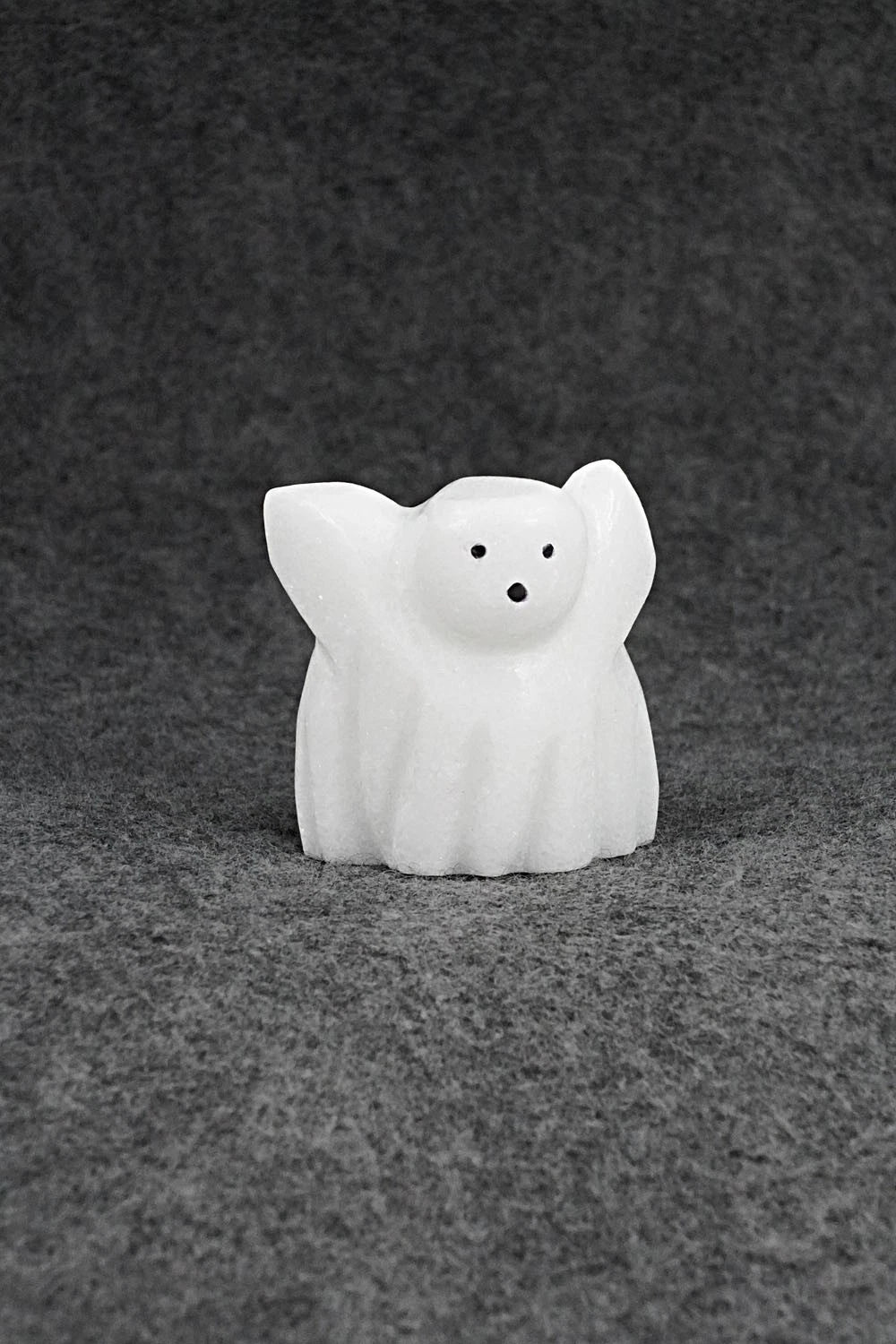 Ghost Zuni Fetish Carving - Benina Kallestewa