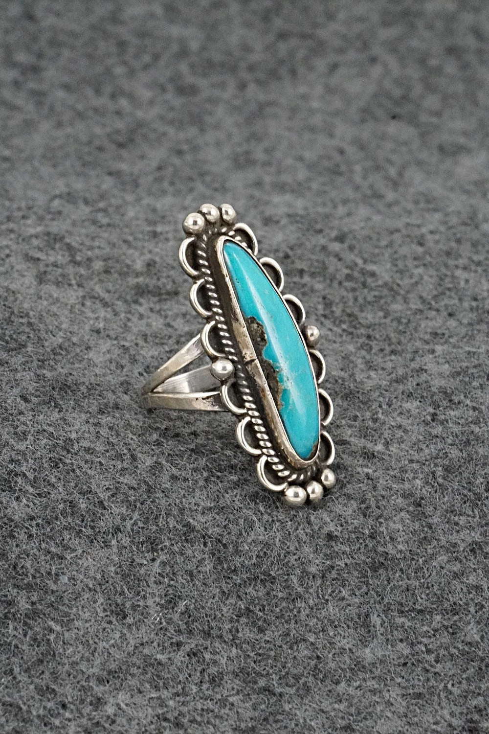 Turquoise & Sterling Silver Vintage Ring - Size 6
