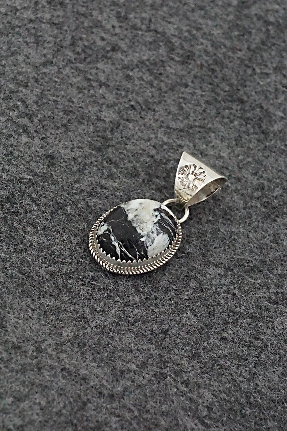 White Buffalo & Sterling Silver Pendant - Ernest Hawthorne