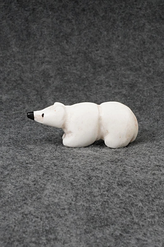 Bear Zuni Fetish Carving - Justin Red Elk