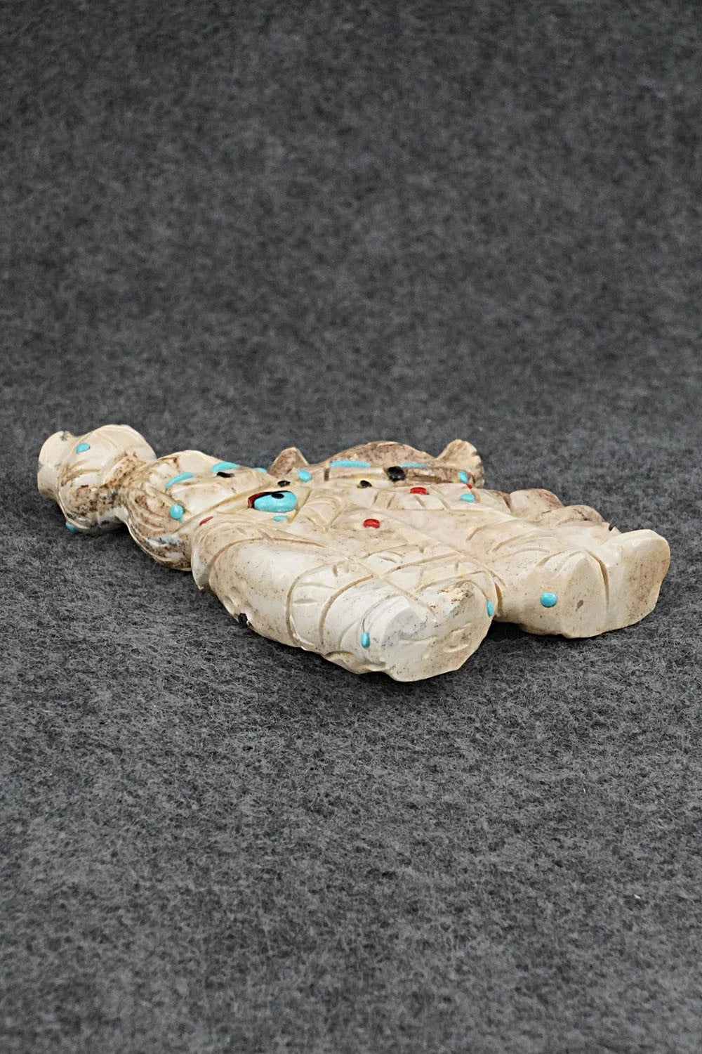 Ola Maiden Zuni Fetish Carving - Danette Laate