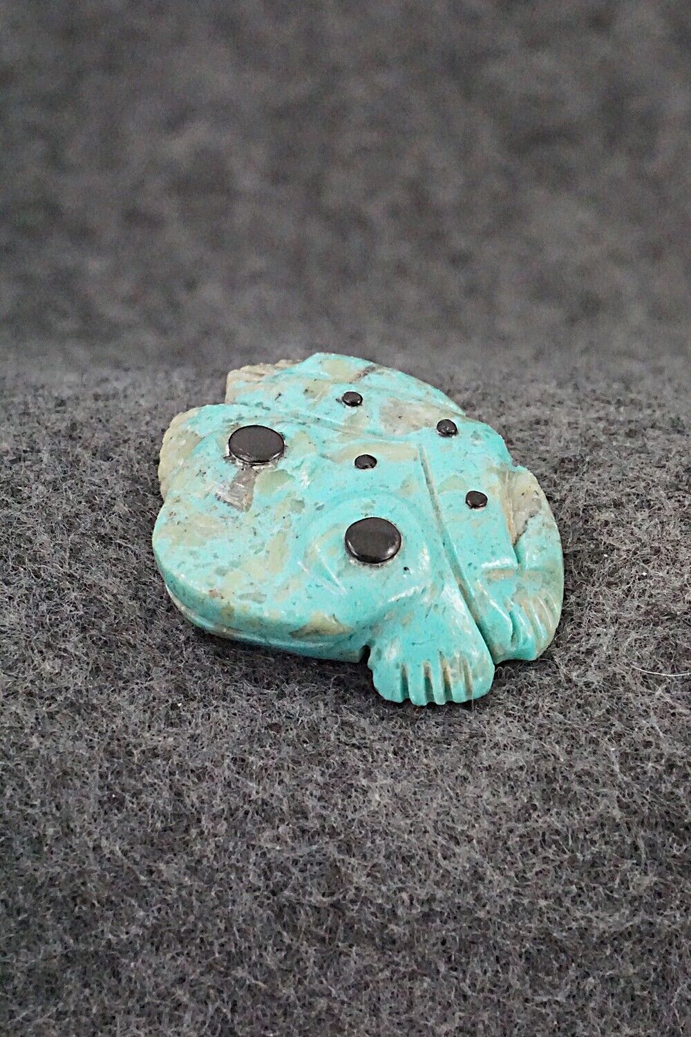 Frog Zuni Fetish Carving - Reynold Lunasee