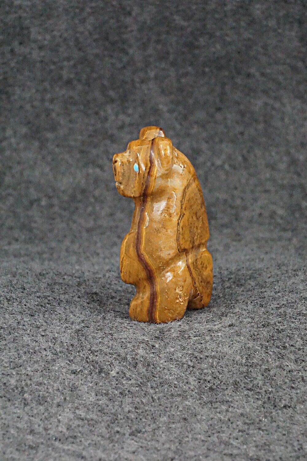 Bear Zuni Fetish Carving - Reynold Lunasee