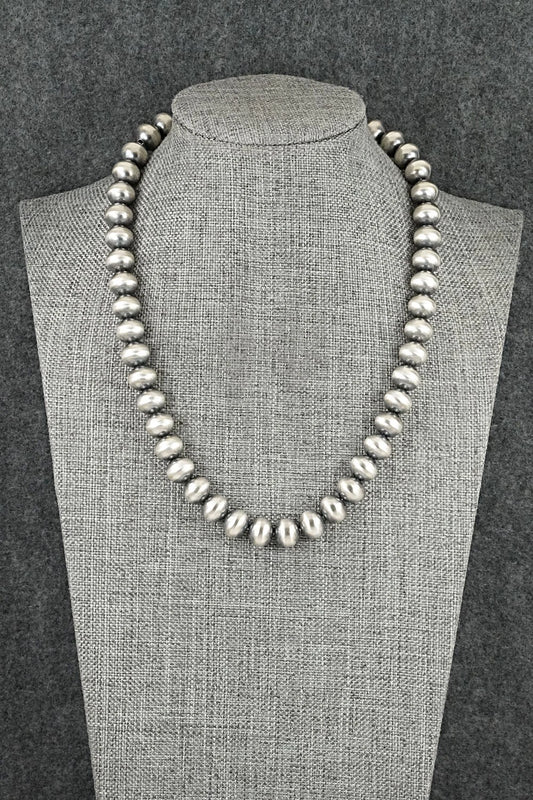 Sterling Silver Navajo Pearl Necklace 16" - Bryannen Halwood