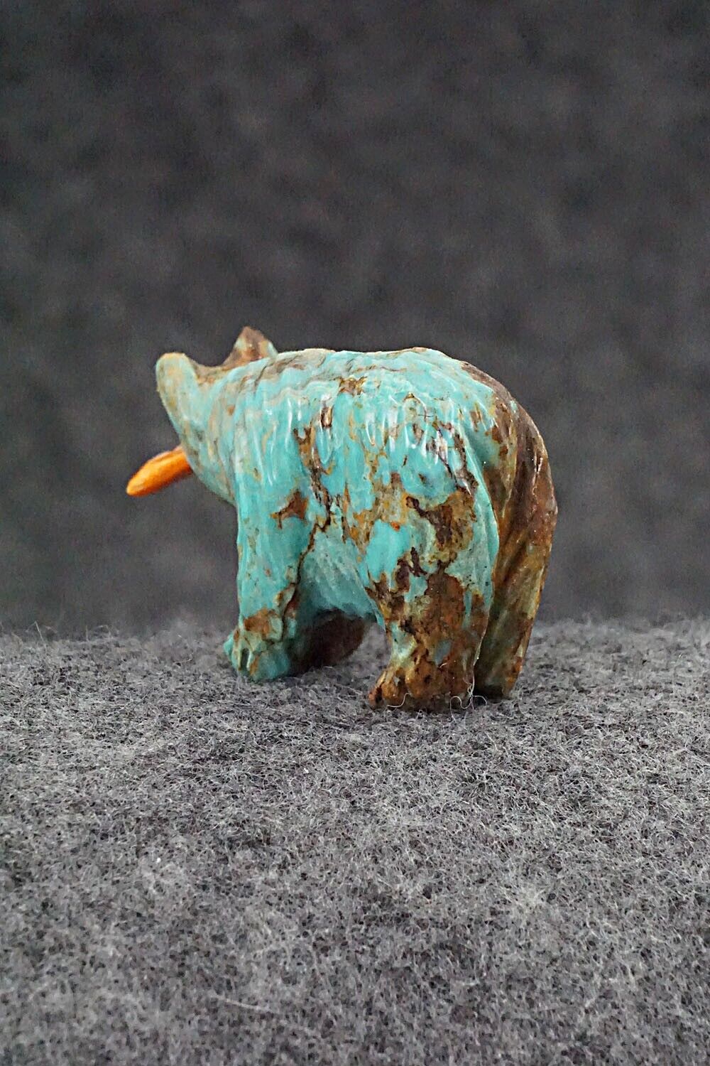 Bear with Fish Zuni Fetish Carving - Andres Quandelacy