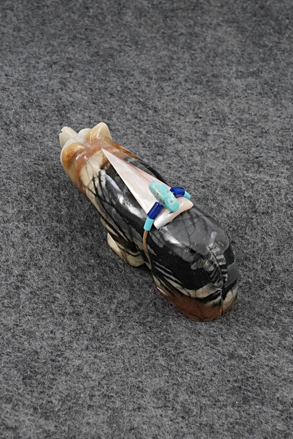 Bear Zuni Fetish Carving - Alex Tsethlikai