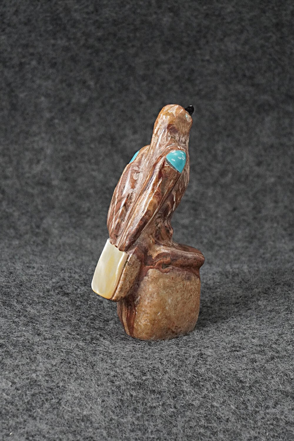 Bird Zuni Fetish Carving - Freddie Leekya