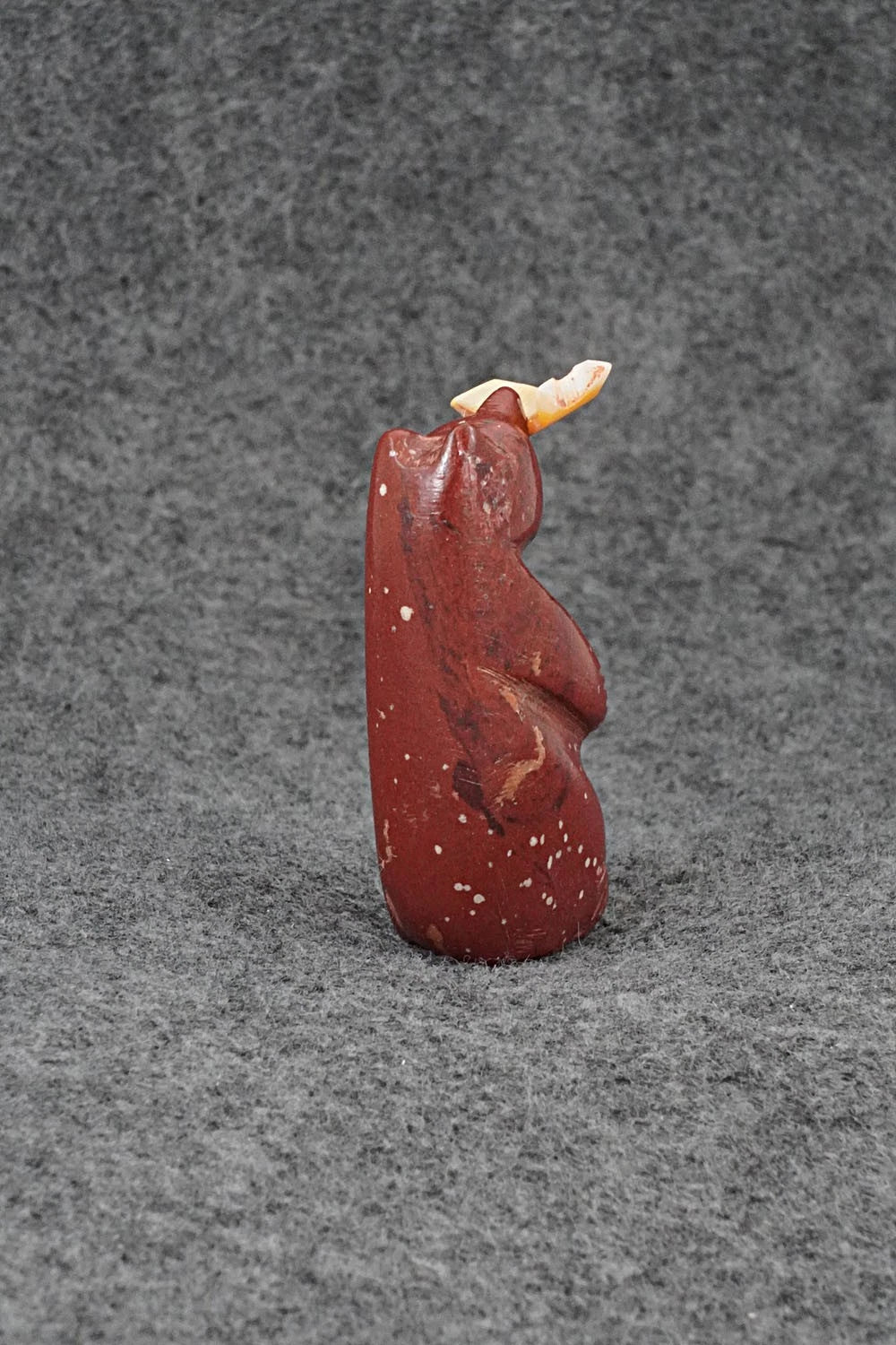 Bear Zuni Fetish Carving - Justin Red Elk