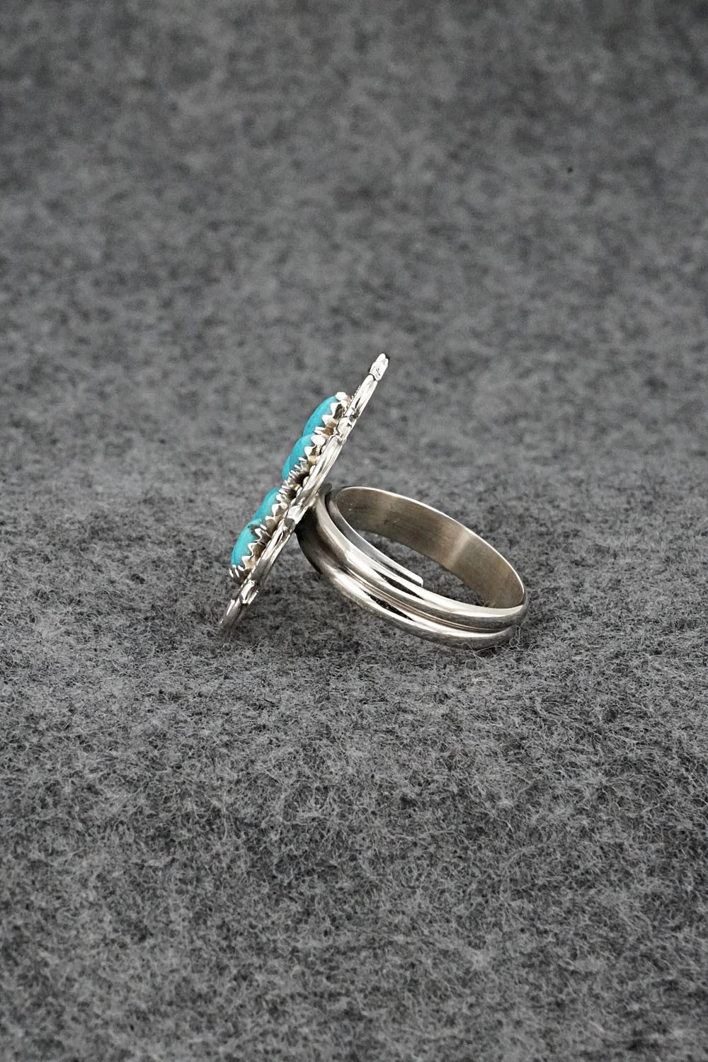 Turquoise & Sterling Silver Ring - Gerald Mitchell - Size Adjustable