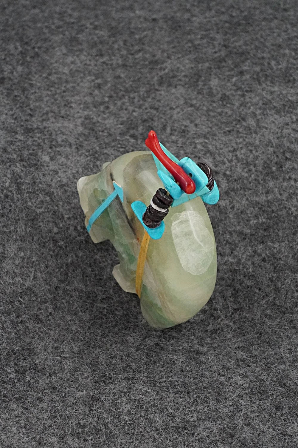 Bear Zuni Fetish Carving - Rodney Laiwakete