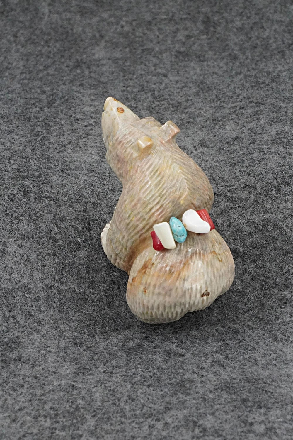 Bear Zuni Fetish Carving - Farlan & Paulette Quam