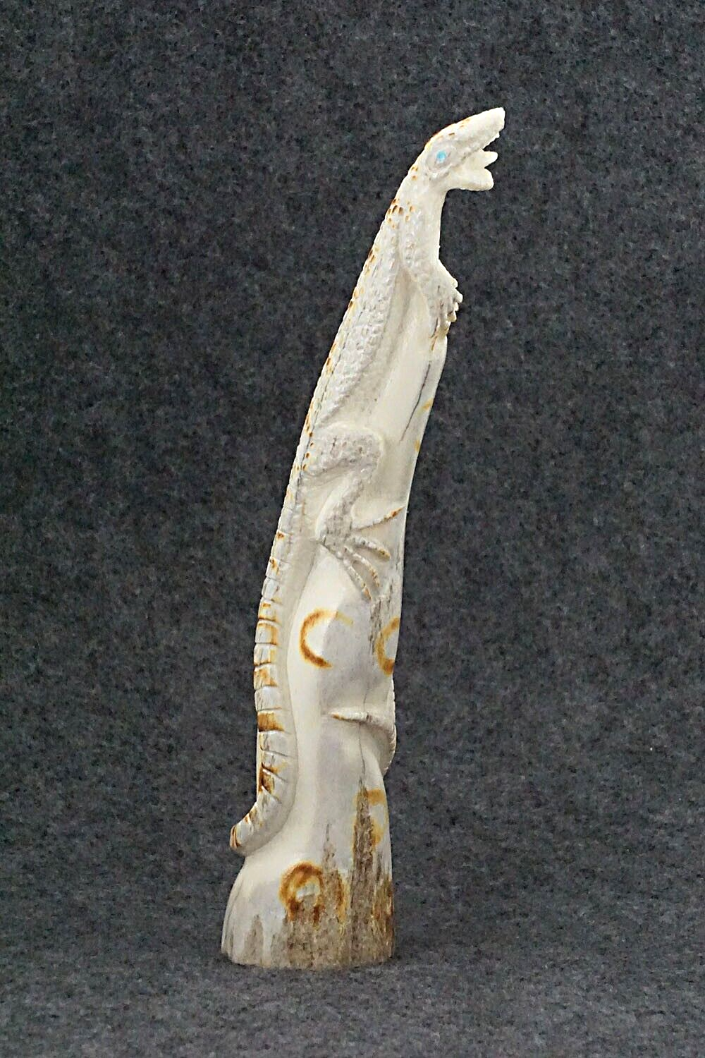 Lizard Zuni Fetish Carving - Maxx Laate
