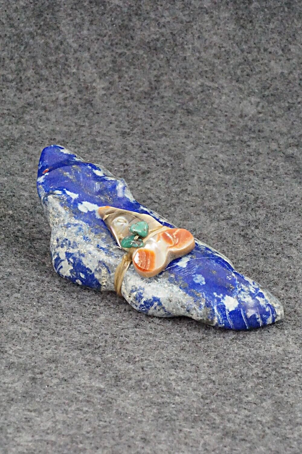 Badger Zuni Fetish Carving - Daphne Quam