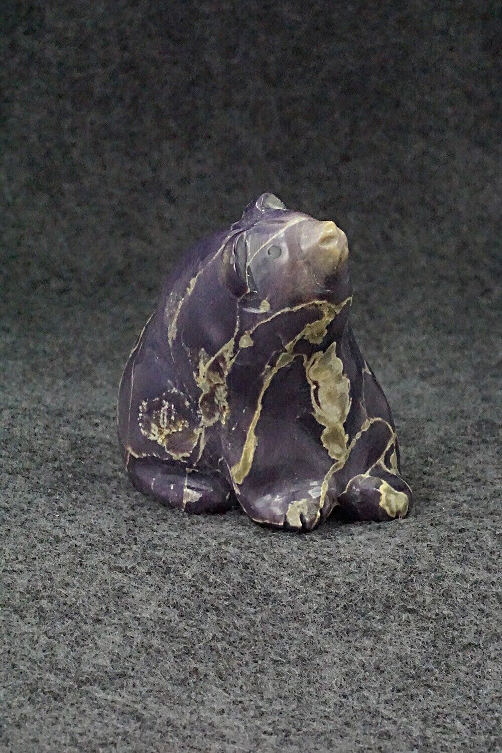Bear Zuni Fetish Carving - Roy Davis