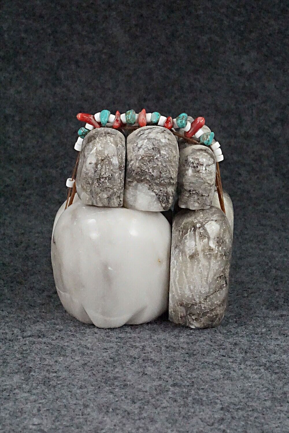 Bear Family Zuni Fetish Carving - Ed Lementino