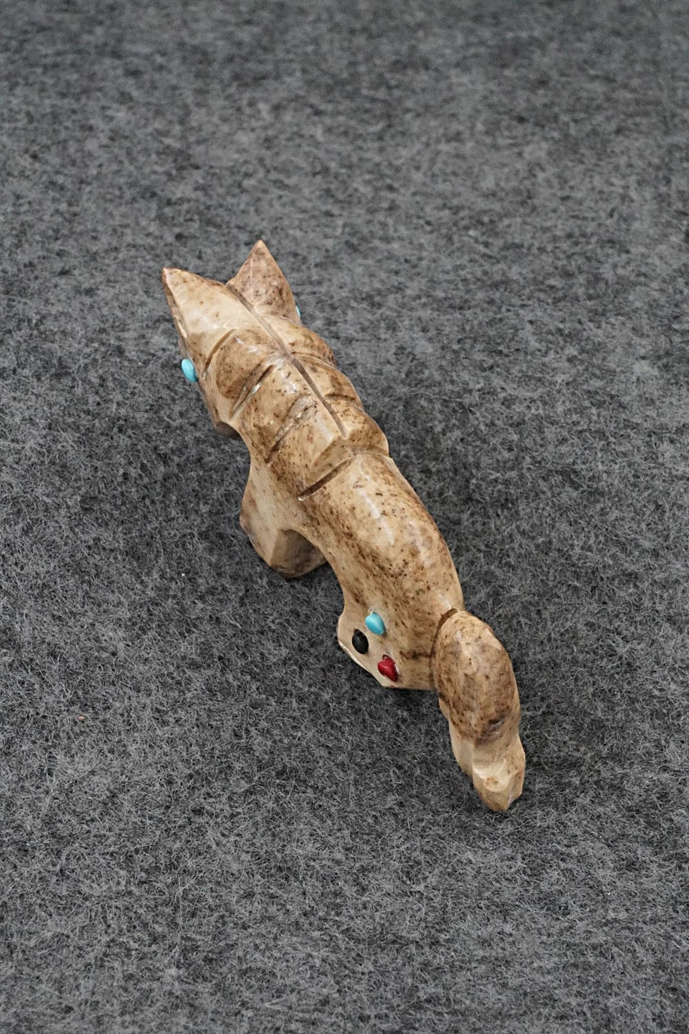 Horse Zuni Fetish Carving - Dannette Laate