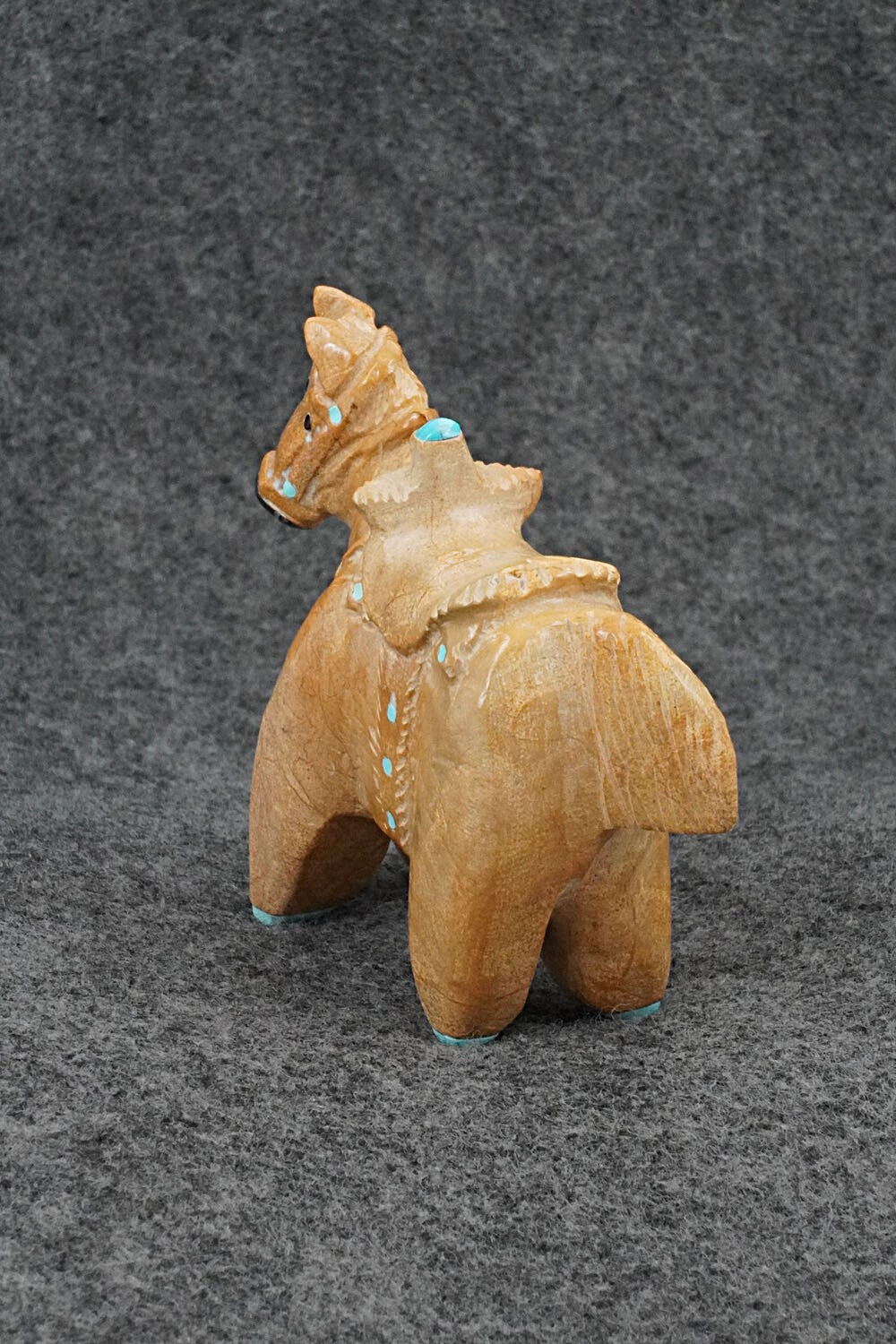 Horse Zuni Fetish Carving - Freddie Leekya