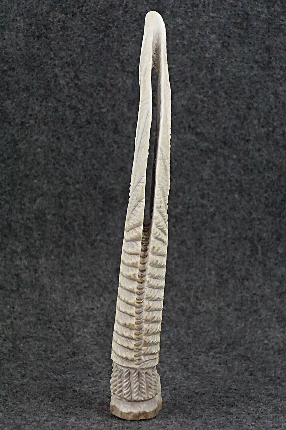 Eagle Zuni Fetish Carving - Garrick Weeka