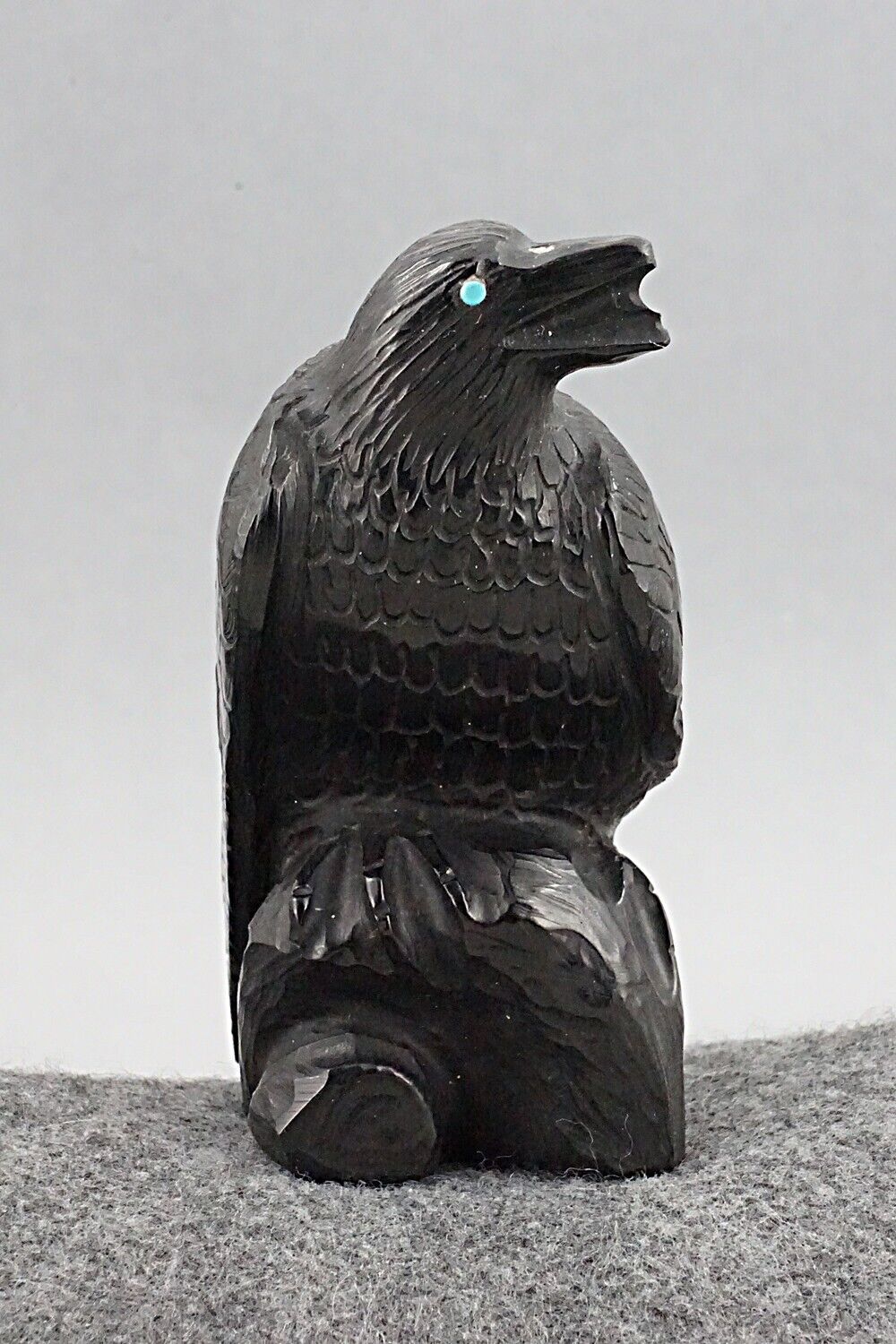 Crow Zuni Fetish Carving - Derrick Kaamasee