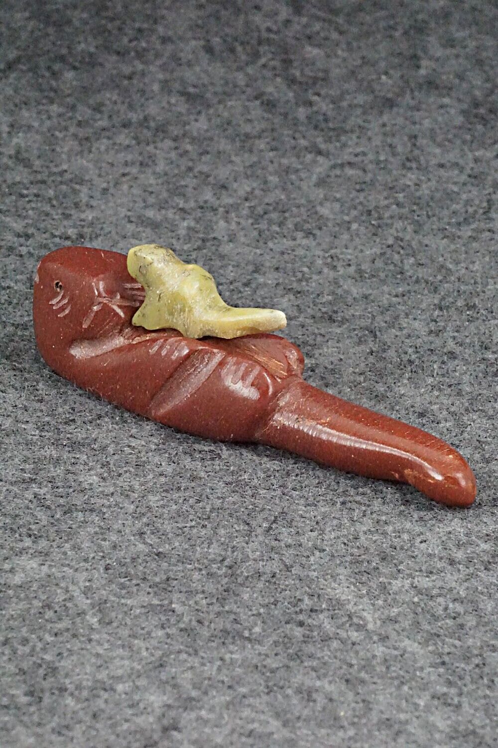Otter with Pup Zuni Fetish Carving - Justin Red Elk