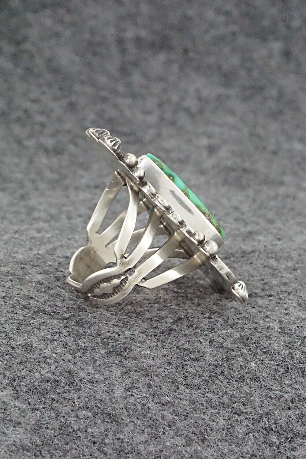 Turquoise & Sterling Silver Ring - Tom Lewis - Size 7.5
