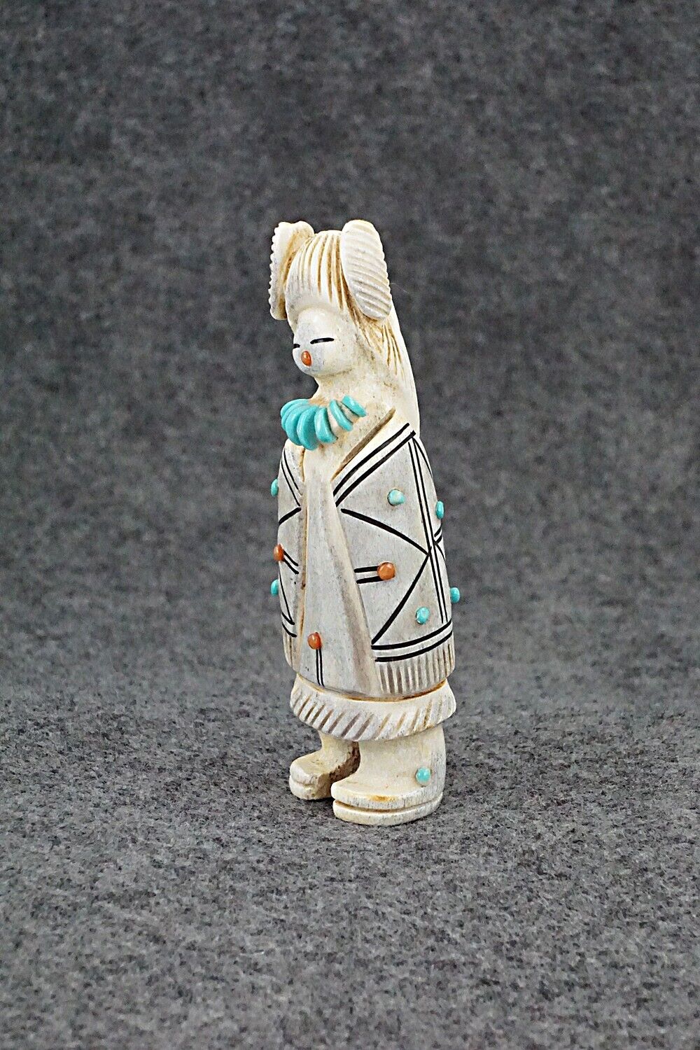 Corn Maiden Zuni Fetish Carving - Claudia Peina