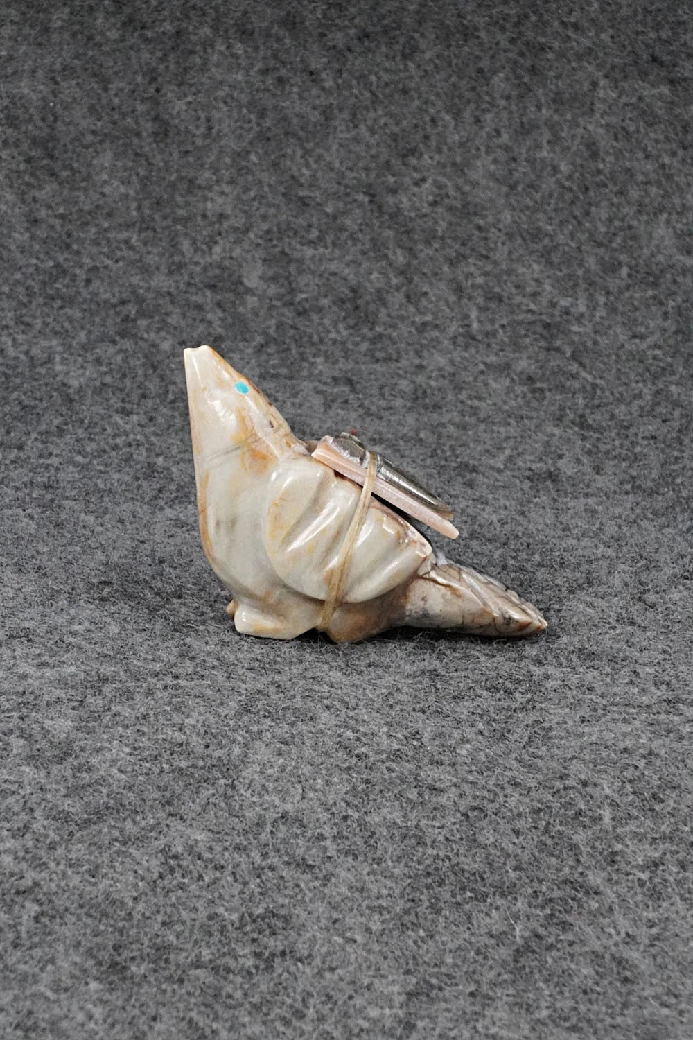 Bird Zuni Fetish Carving - Delvin Leekya