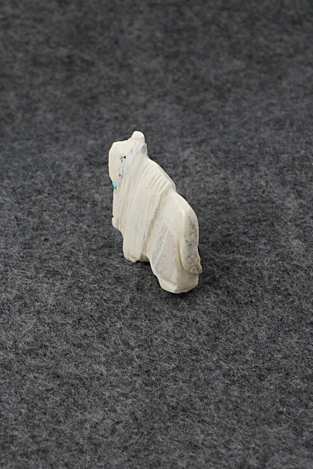 Buffalo Zuni Fetish Carving - Gilbert Lonjose