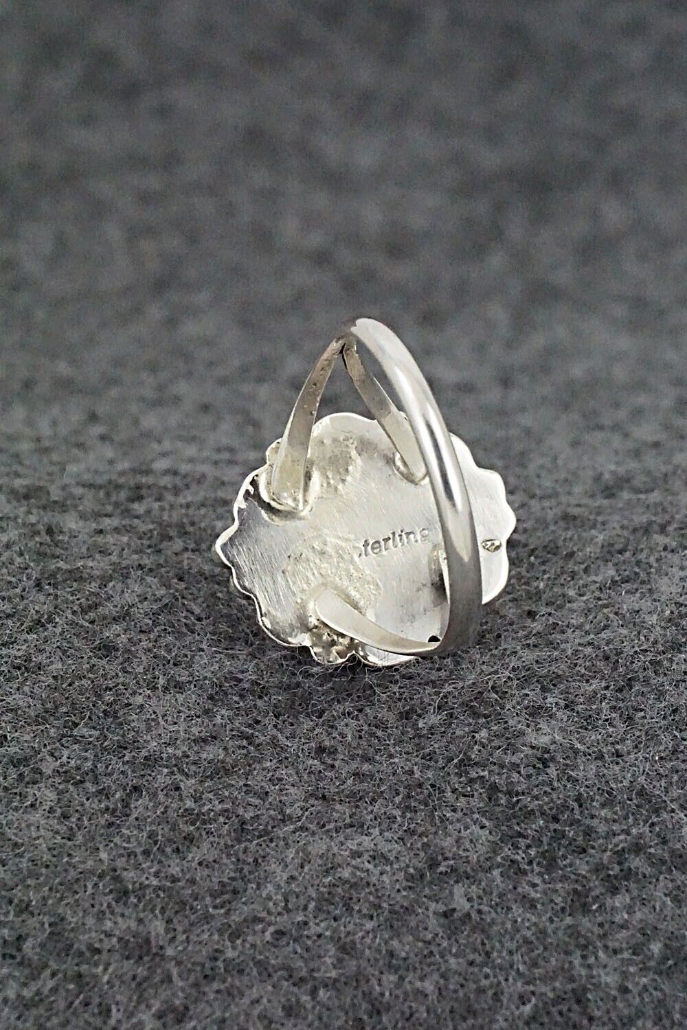 Spiny Oyster & Sterling Silver Ring - Freda Martinez - Size 9