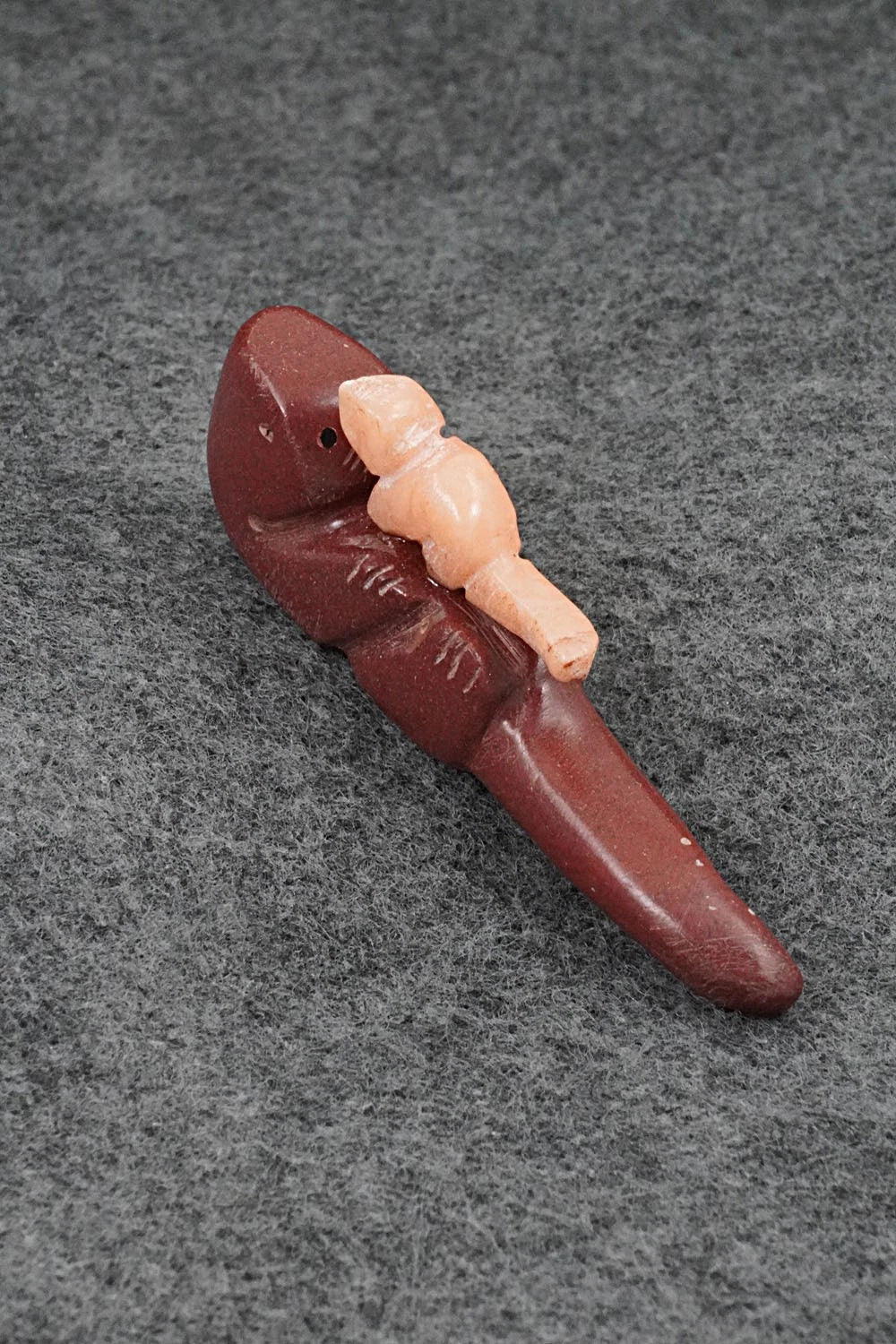 Otter Zuni Fetish Carving - Justin Red Elk