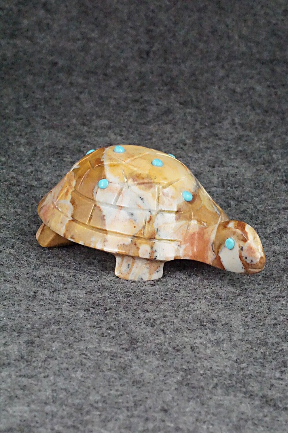 Turtle Zuni Fetish Carving - Ronnie Lunasee