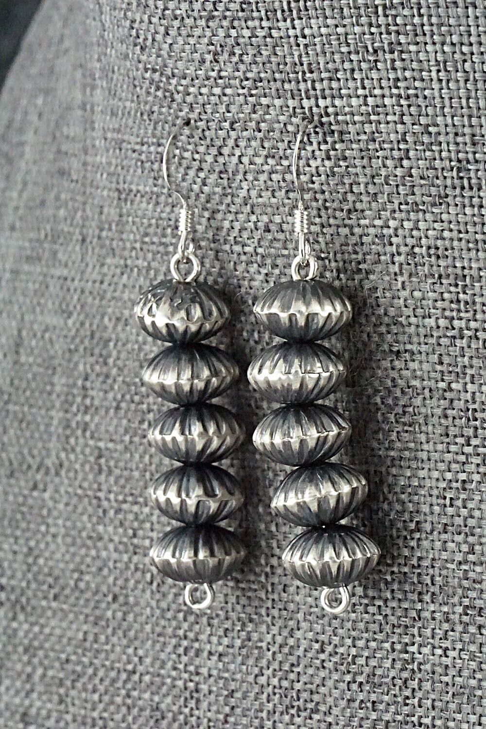 Sterling Silver Navajo Pearl Necklace & Earrings - Presley Haley