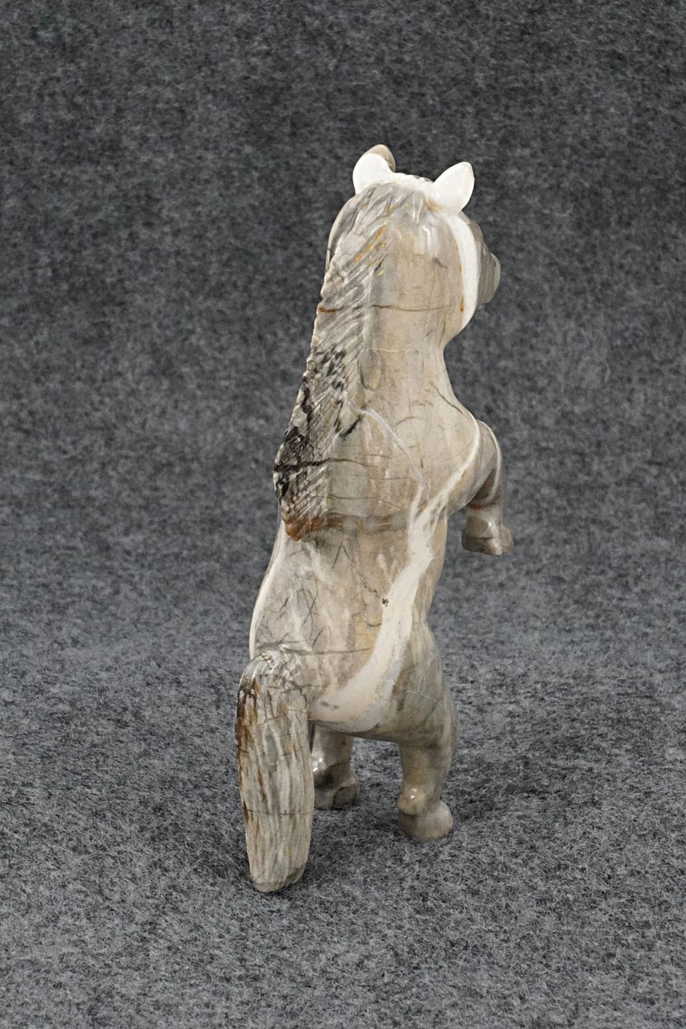 Horse Zuni Fetish Carving - Clayton Panteah