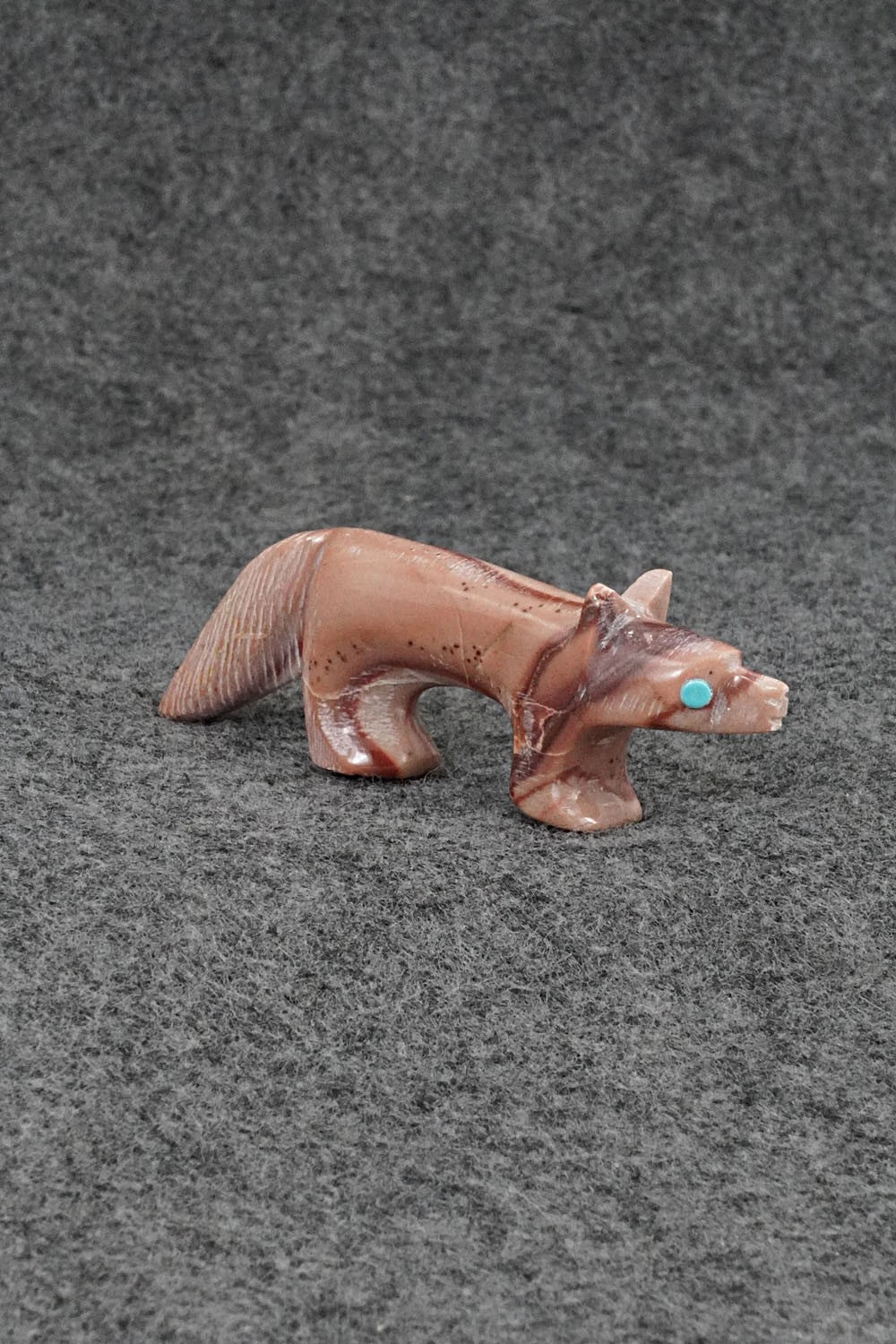 Wolf Zuni Fetish Carving - Ronnie Lunasee