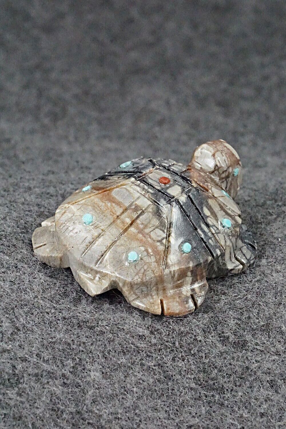 Turtle Zuni Fetish Carving - Carl Etsate