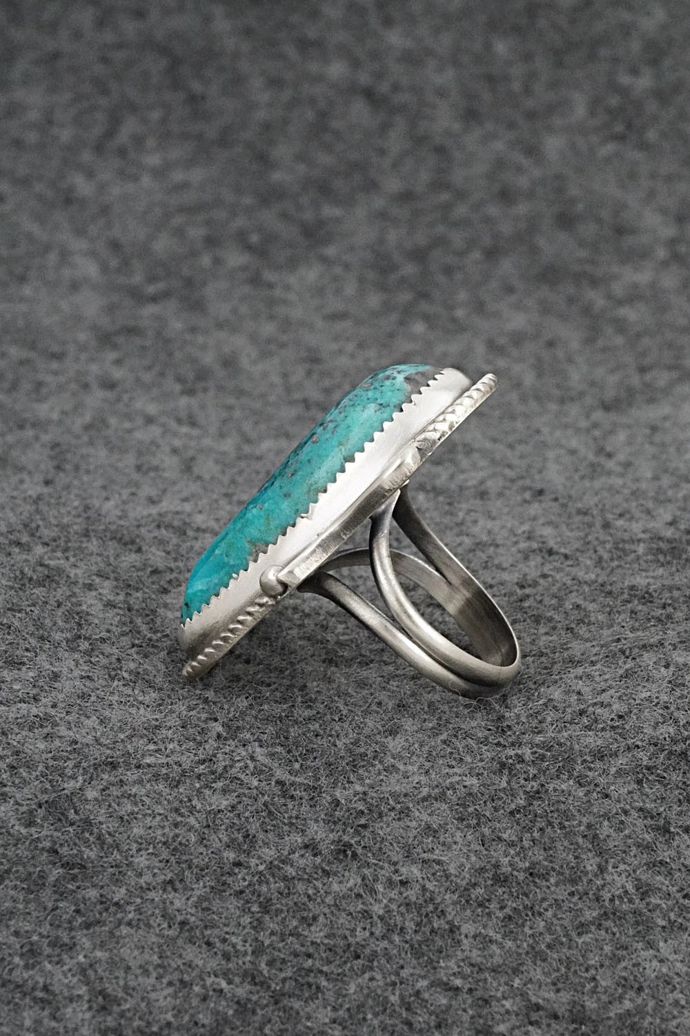 Turquoise & Sterling Silver Ring - Leslie Nez - Size 8
