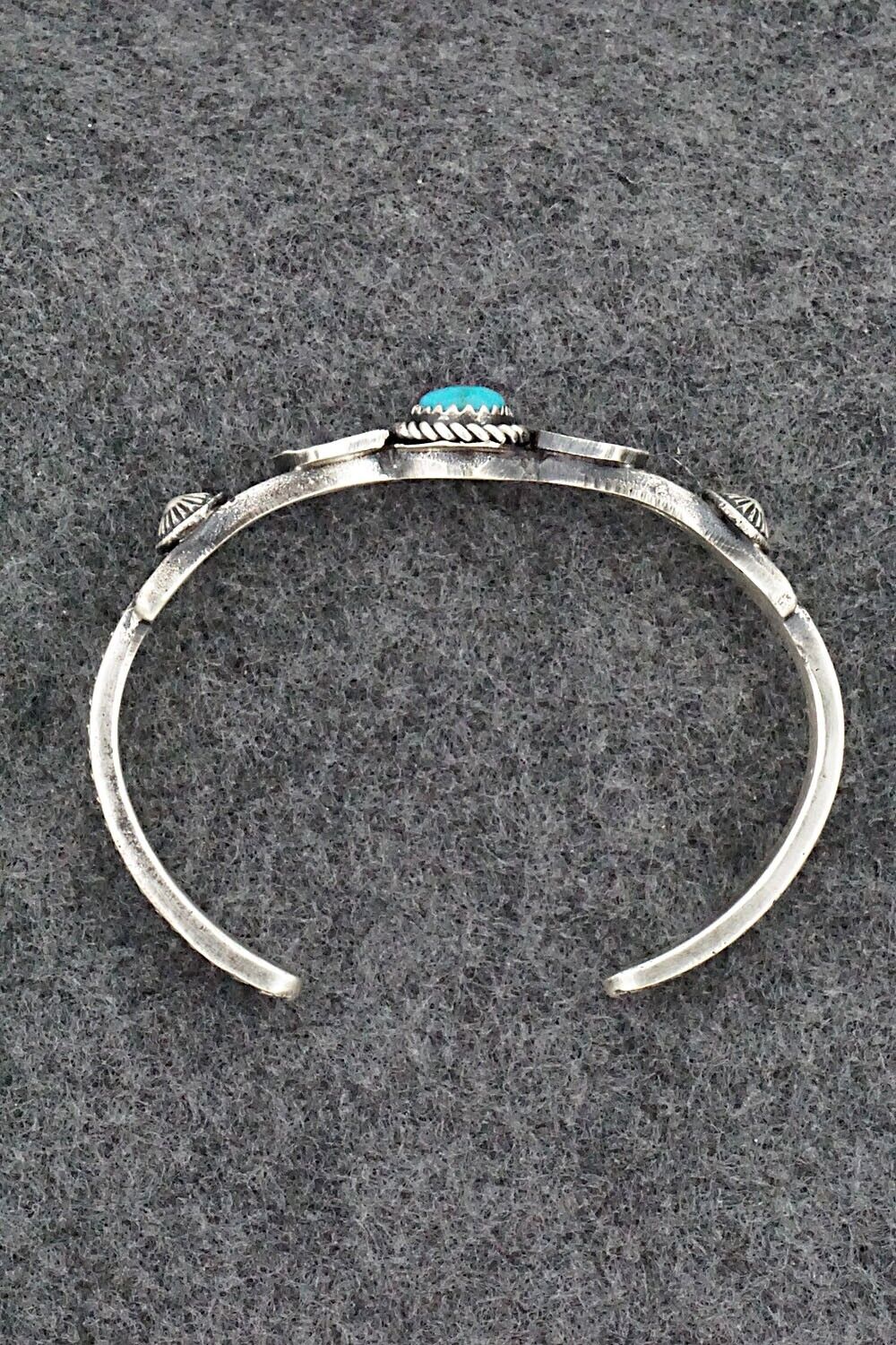 Turquoise & Sterling Silver Bracelet - Eva & Linberg Billah