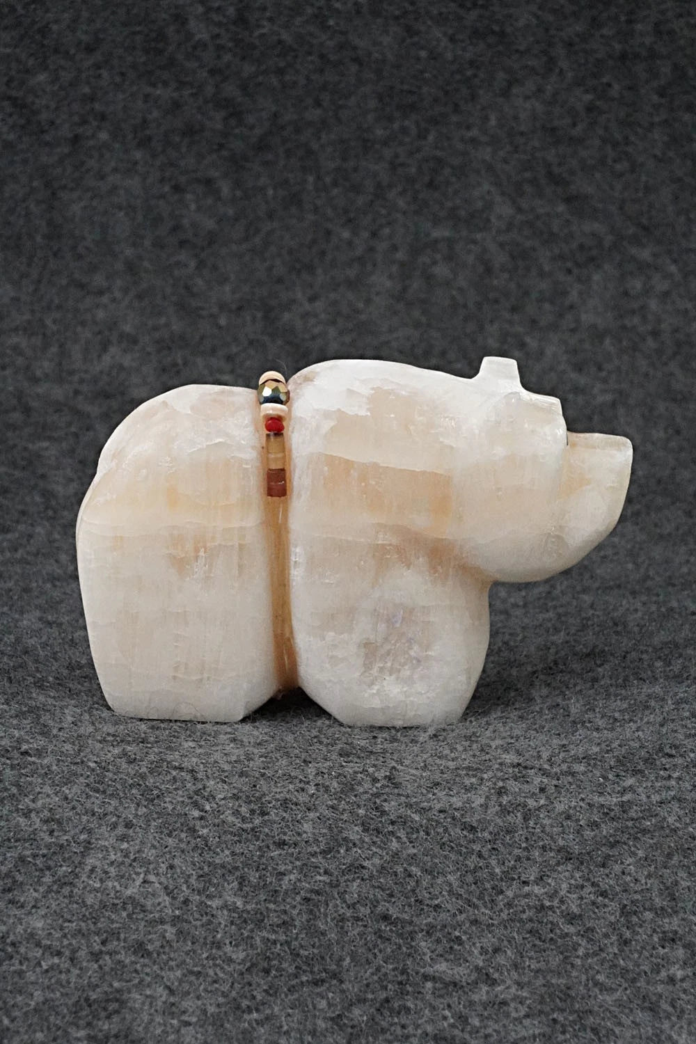 Bear Zuni Fetish Carving - Benina Kallestewa