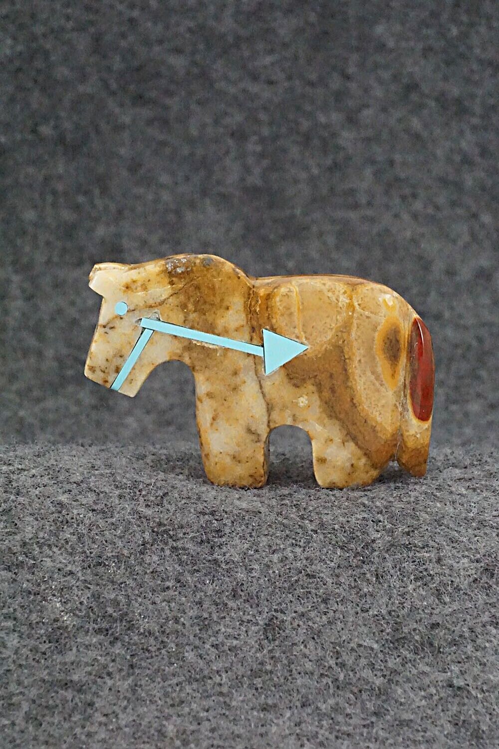 Horse Zuni Fetish Carving - Bernard Laiwakete