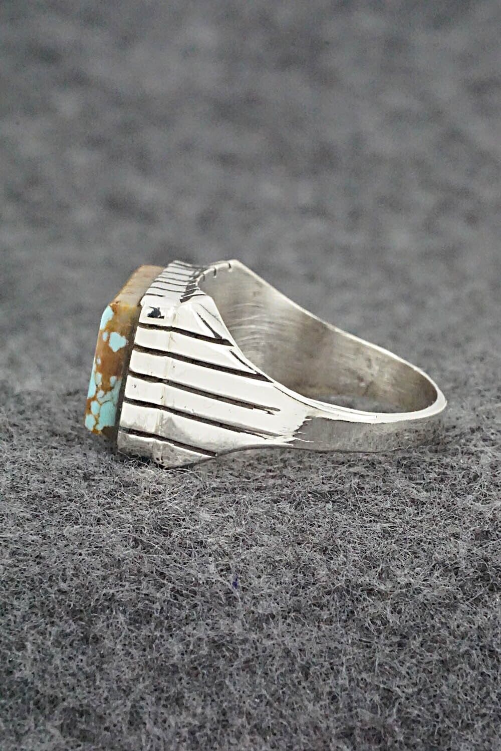 Turquoise & Sterling Silver Ring - Trevor Jack - Size 10.5